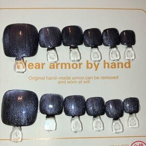 Shimmering Black Nail Armor Set